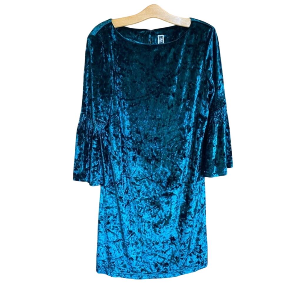 Julian Taylor Emerald Green crushed velvet Sheath Dress with Bateau Neckline L